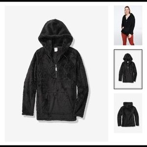 NIP. SHERPA HOODIE LARGE